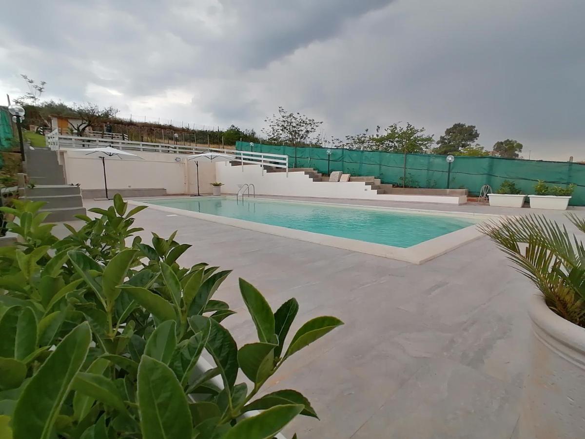 Casa Vacanze Rosa Camastra Exterior foto